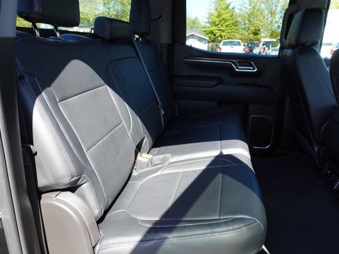 Used 2023 Chevrolet Silverado 1500 LT AWD/4WD image 30
