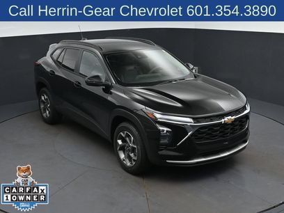 Used 2025 Chevrolet Trax LT