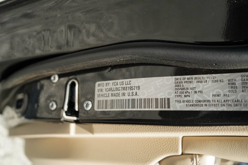 Used 2021 Jeep Grand Cherokee L Limited RWD image 43