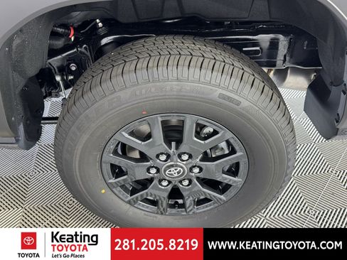 New 2026 Toyota 4Runner SR5 image 15