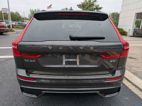 Certified 2024 Volvo XC60 B5 Plus w/ Protection Package Premier AWD/4WD image 5