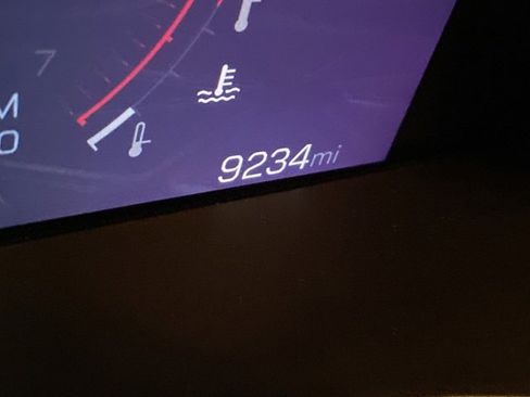 Used 2023 GMC Canyon Elevation image 17