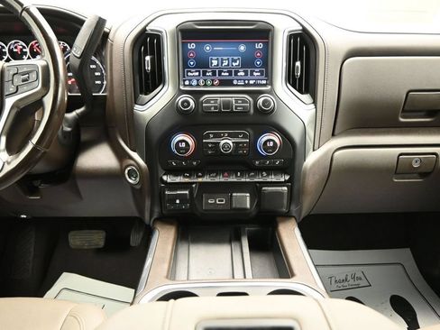 Used 2021 Chevrolet Silverado 1500 LTZ w/ LTZ Convenience Package II AWD/4WD image 18