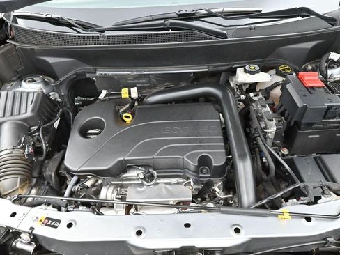 Used 2025 Chevrolet Equinox RS w/ Safety and Technology Package FWD image 37