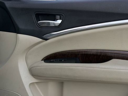 Used 2017 Acura MDX FWD image 26