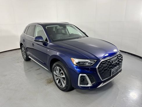 Used 2023 Audi Q5 2.0T Premium Plus w/ Premium Plus Package AWD/4WD image 32