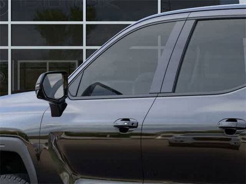 New 2026 GMC Sierra EV Elevation image 12