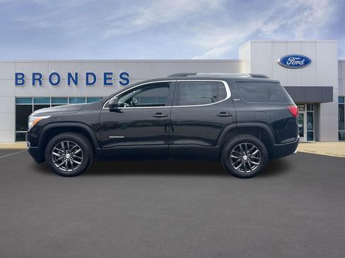 Used 2019 GMC Acadia SLT w/ LPO, Floor Liner Package image 1