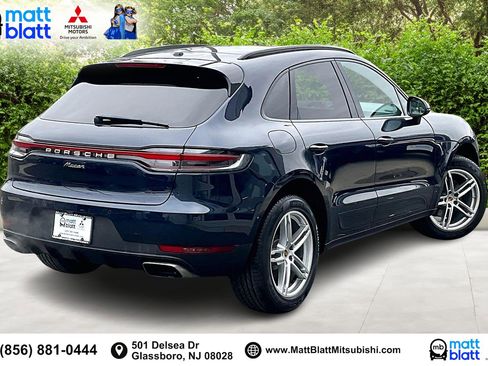 Used 2020 Porsche Macan w/ Premium Package Plus image 14