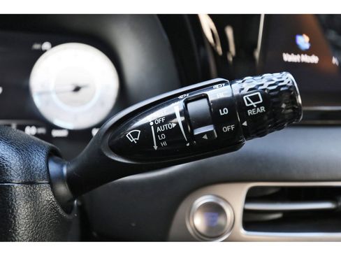 Used 2023 Hyundai Palisade Limited w/ Cargo Package image 21