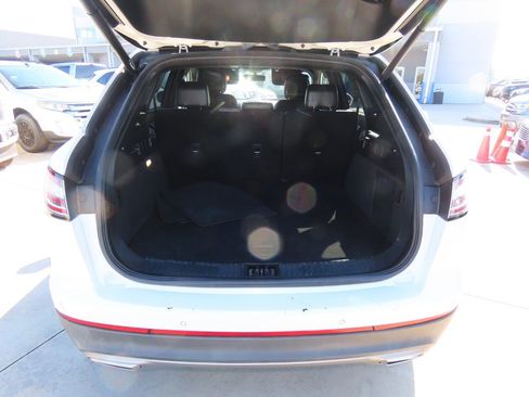 Used 2020 Lincoln Nautilus FWD w/ Equipment Group 101A image 14