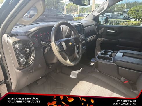 Used 2023 Chevrolet Silverado 1500 Custom AWD/4WD image 16