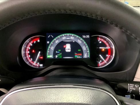 Used 2025 Toyota RAV4 XLE Premium w/ Weather Package AWD/4WD image 25