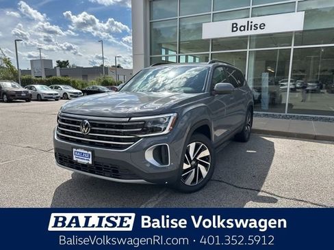 New 2026 Volkswagen Atlas SE image 3