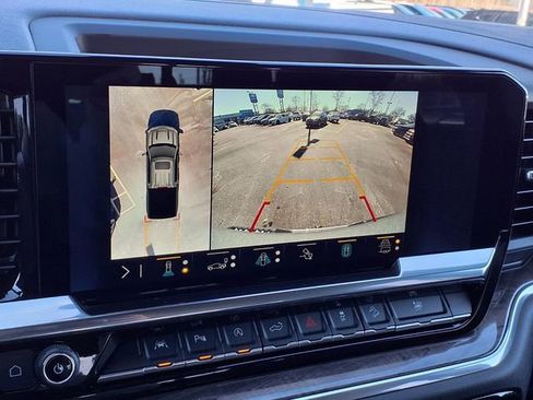 Used 2023 Chevrolet Silverado 1500 LTZ w/ LTZ Premium Package image 9