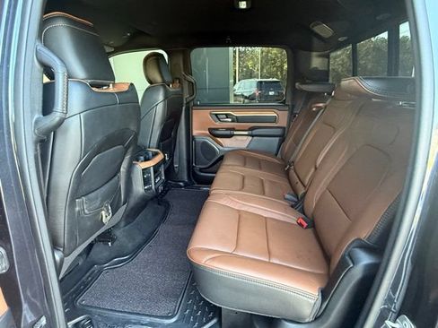 Used 2021 RAM 1500 Limited w/ Body Color Bumper Group AWD/4WD image 15