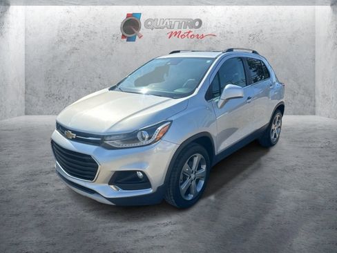 Used 2020 Chevrolet Trax Premier AWD/4WD image 1