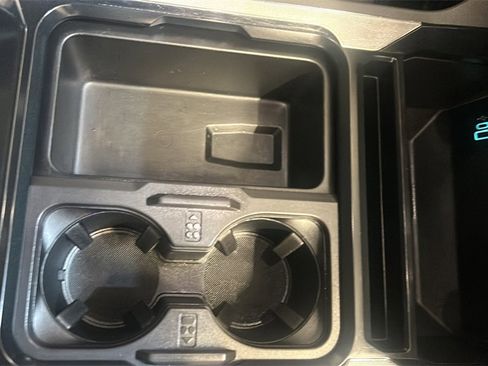 Used 2024 Ford F250 XLT image 22