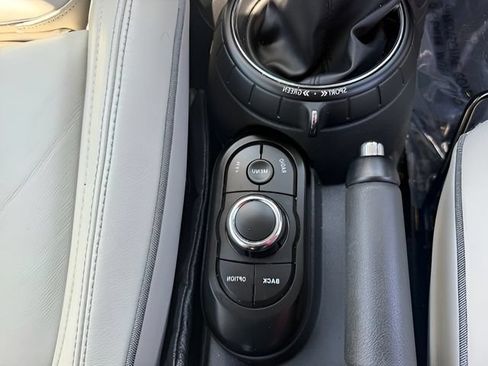 Used 2015 MINI Cooper S FWD image 16