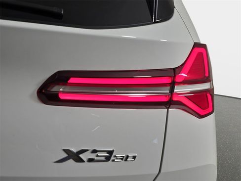 Used 2025 BMW X3 xDrive30i w/ Convenience Package image 36