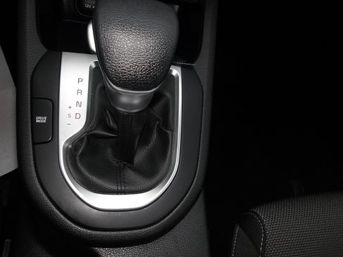 Used 2023 Kia Forte LXS w/ LXS Technology Package image 14