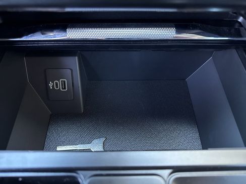 New 2026 Ford F150 Lariat w/ Equipment Group 501A Mid image 19