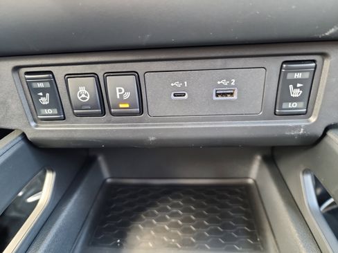 New 2026 Nissan Frontier SV image 14