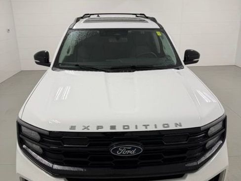 New 2026 Ford Expedition Max Active AWD/4WD image 3