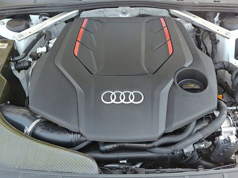 Used 2021 Audi S4 Premium Plus w/ Premium Plus Package AWD/4WD image 29