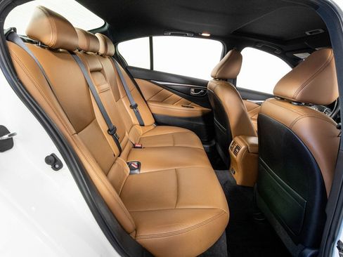 Used 2024 INFINITI Q50 Sensory image 8