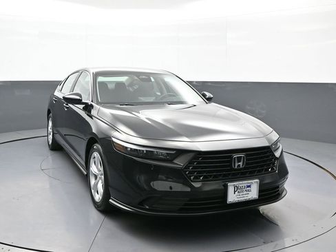 Certified 2024 Honda Accord LX image 3