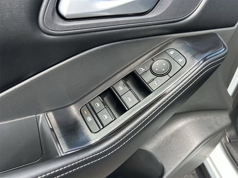 New 2026 Nissan Rogue SV image 20