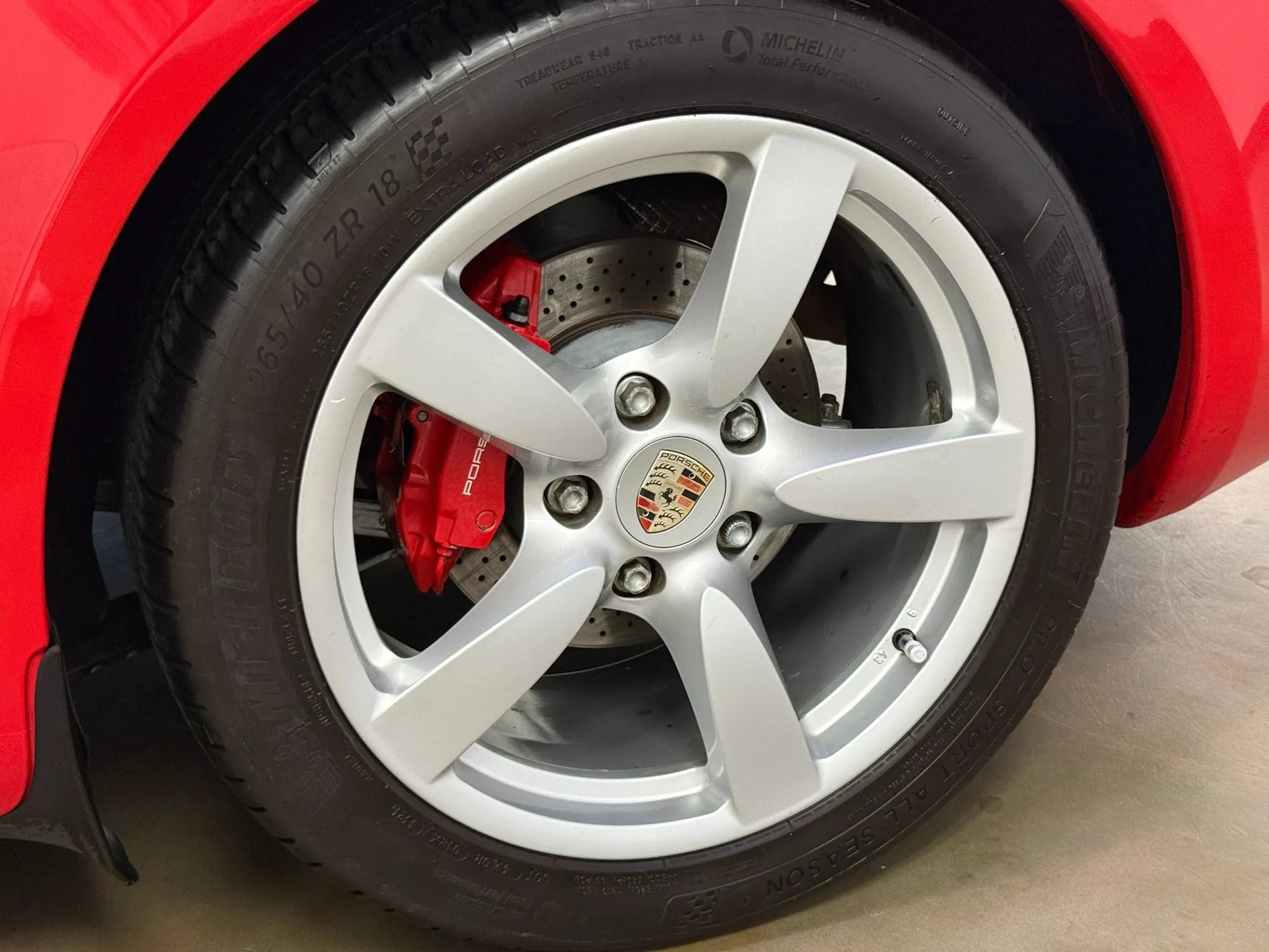 Used 2006 Porsche Cayman S RWD image 17