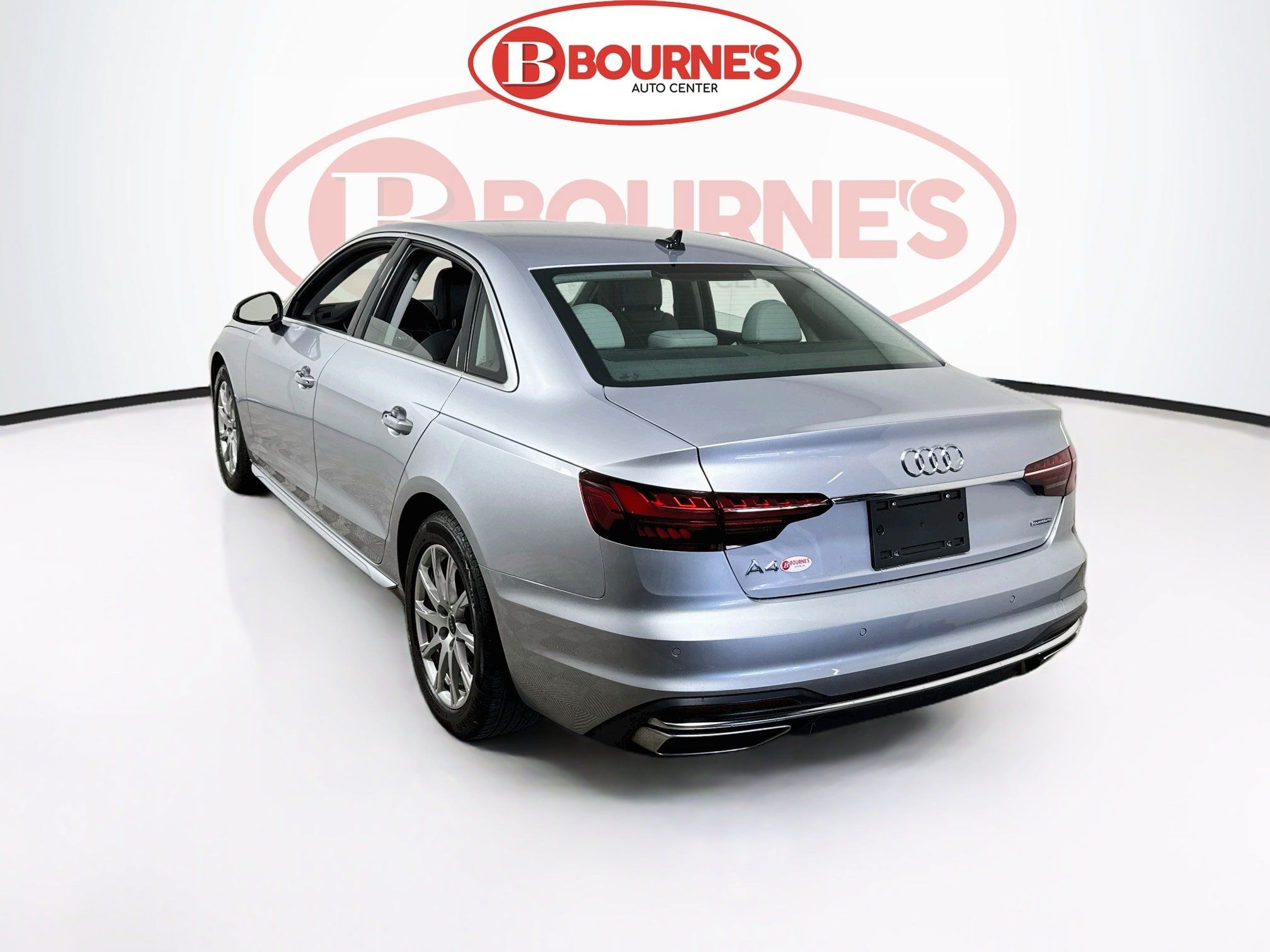 Used 2023 Audi A4 2.0T Premium w/ Convenience Package AWD/4WD image 8