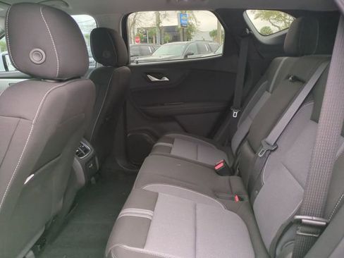 New 2025 Chevrolet Blazer LT w/ LPO, Floor Liner Package FWD image 13