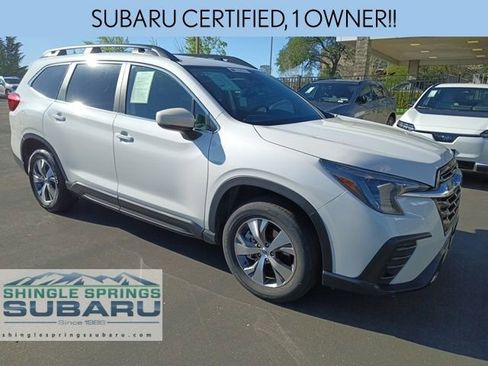 Certified 2025 Subaru Ascent Premium AWD/4WD image 1