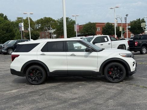 Used 2022 Ford Explorer ST w/ Equipment Group 401A AWD/4WD image 5