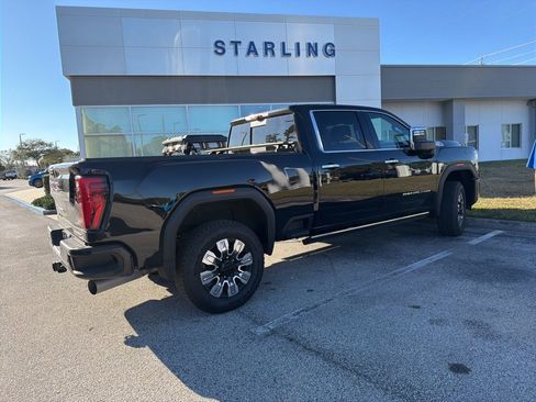 Used 2025 GMC Sierra 2500 Denali w/ Denali Reserve Package image 5