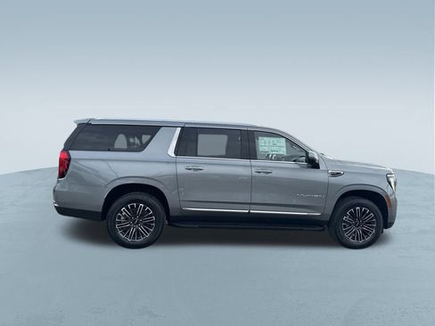 New 2026 GMC Yukon XL Elevation image 10