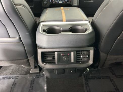 Certified 2024 Ford F450 Platinum w/ FX4 Off-Road Package AWD/4WD image 31