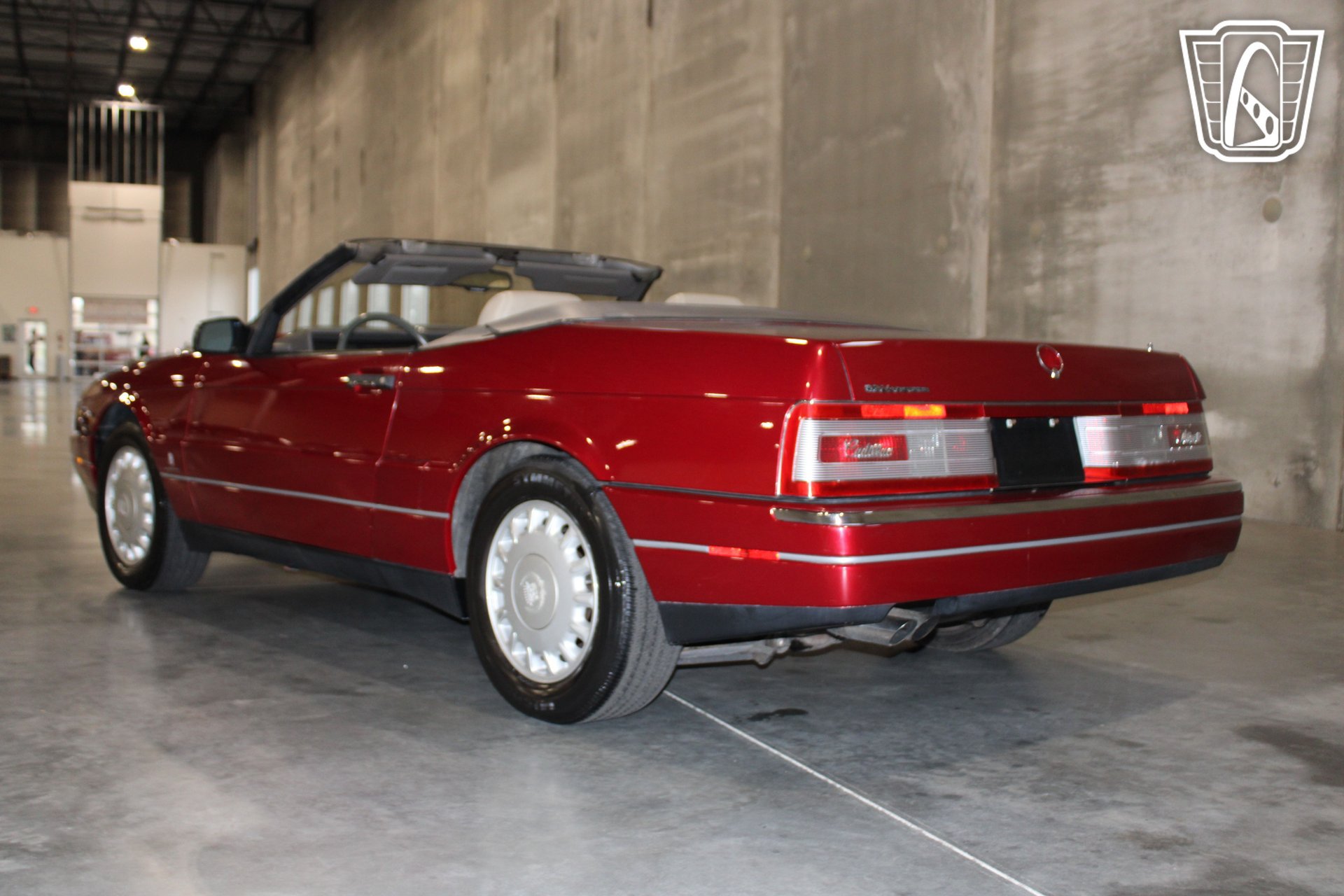 Used 1993 Cadillac Allante FWD image 19