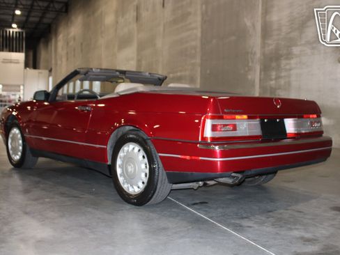 Used 1993 Cadillac Allante image 23