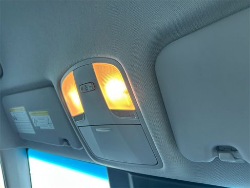 Used 2022 Hyundai Kona SEL image 19