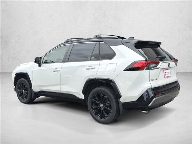Used 2022 Toyota RAV4 XSE AWD/4WD image 7