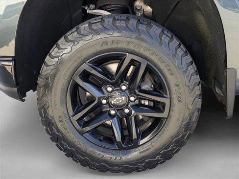 Used 2019 Chevrolet Silverado 1500 LT Trail Boss image 23