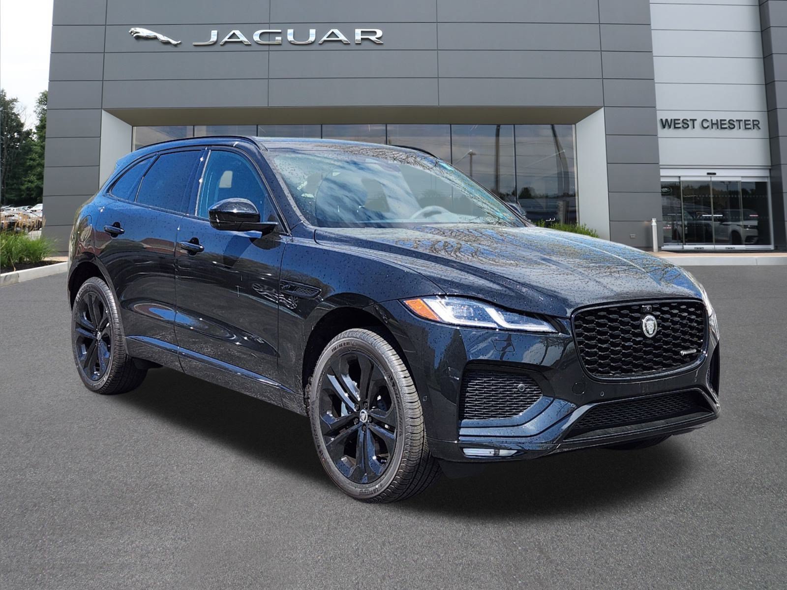 Used 2025 Jaguar F-PACE R-Dynamic S AWD/4WD image 2