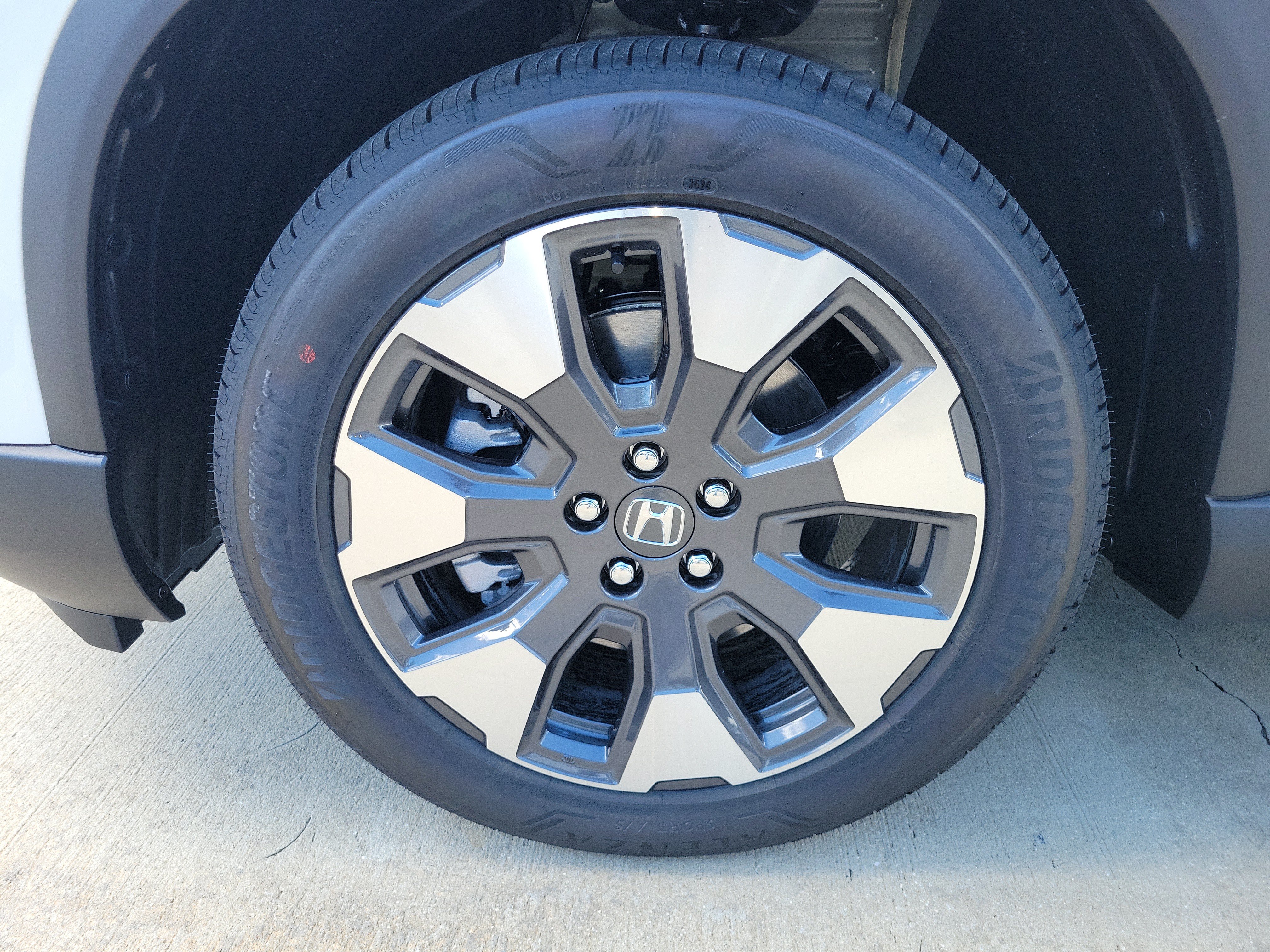 New 2026 Honda Pilot Elite image 10
