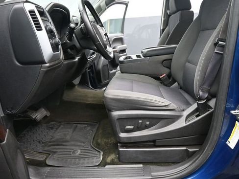 Used 2017 GMC Sierra 1500 SLE w/ SLE Value Package image 10