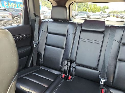 Used 2018 Jeep Grand Cherokee Limited AWD/4WD image 13