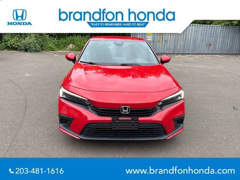 Used 2022 Honda Civic Sport image 2